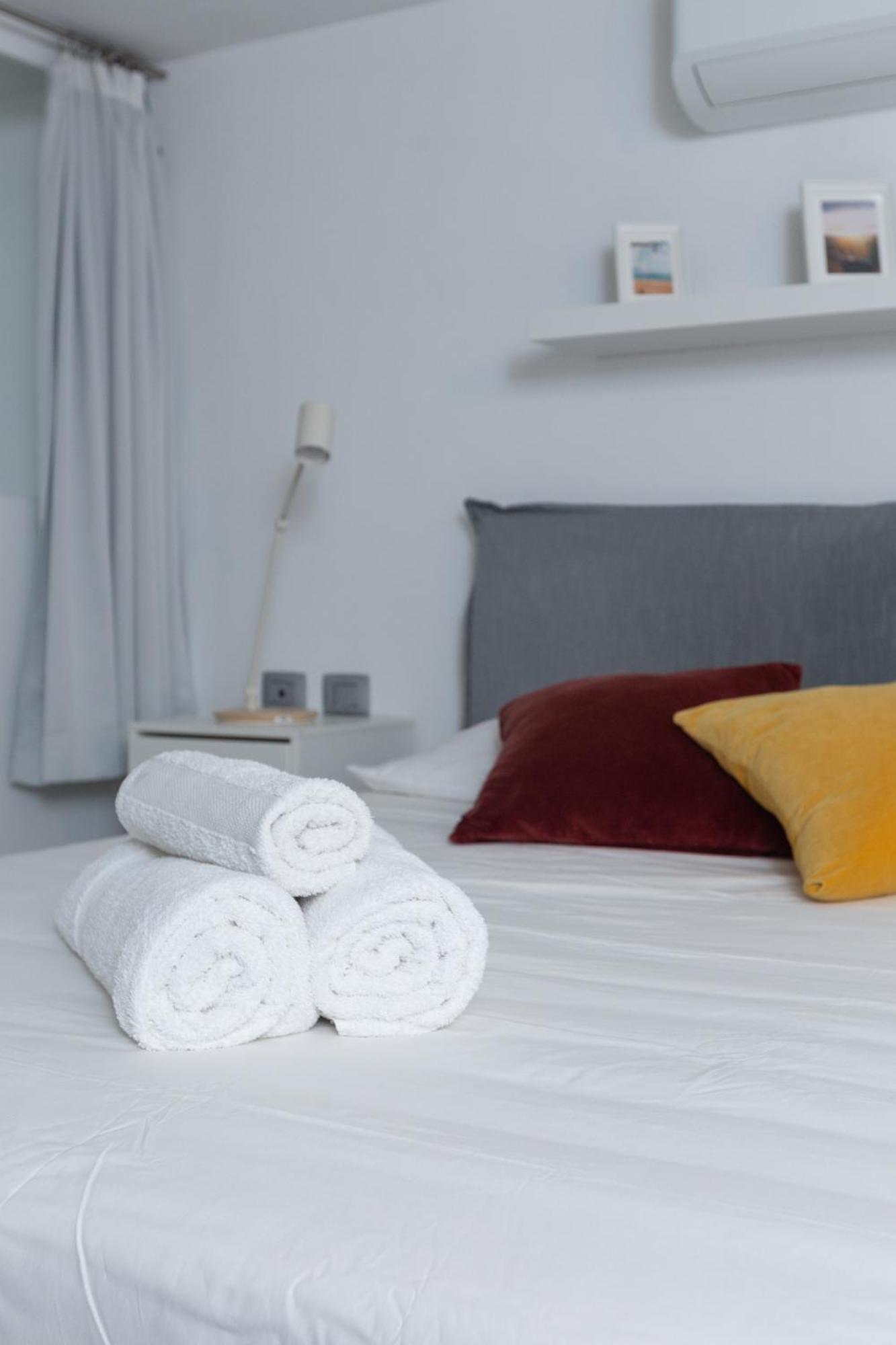米兰White And Brown Exclusive Loft With Terrace - Free Parking - M2 Station公寓 外观 照片